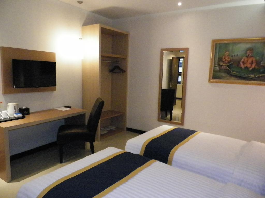 D'Best Hotel Pasar Baru Bandung Zimmer foto